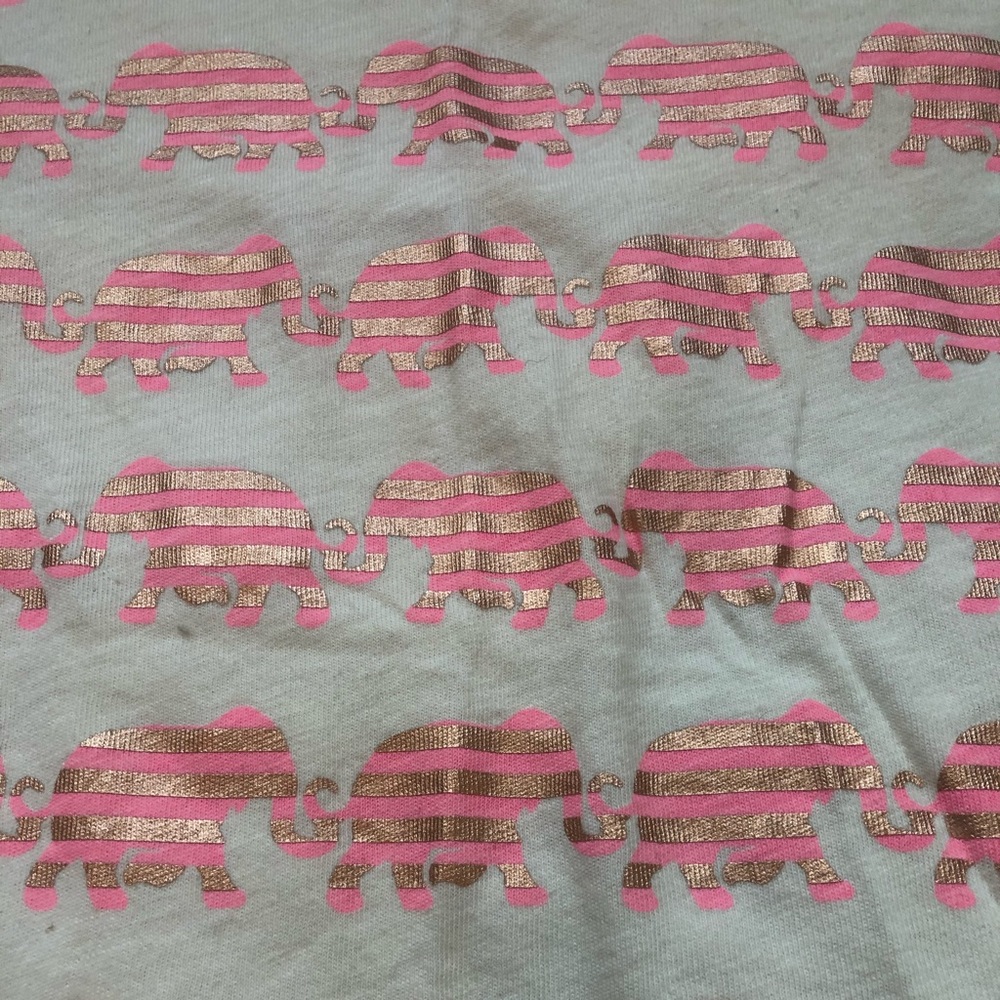Shirt - Picture 3 of 6